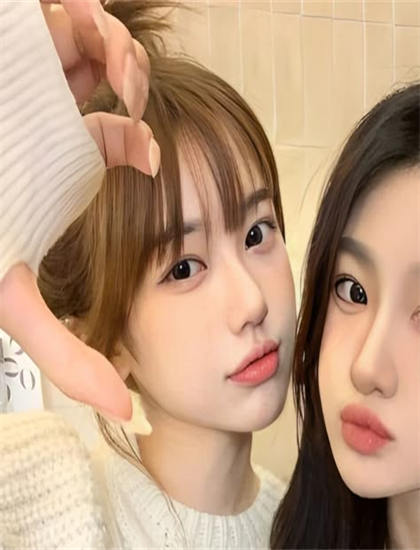 女人我最大网站_最漂亮的女人_免费观看的那种直播